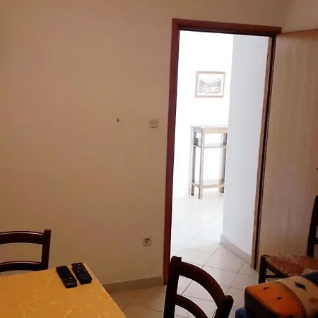 Radovan Apartment *