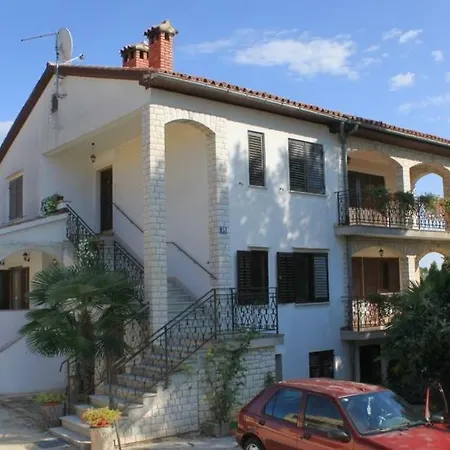 Radovan Appartement *